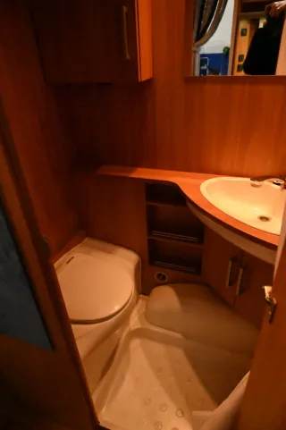 Caravana Knaus Sport con aire y toldo