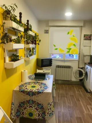 Se Alquila habitación ¡¡Solo Chicas!!