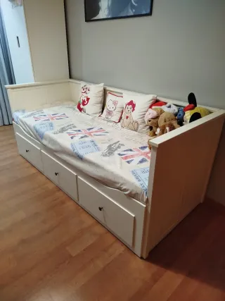Diván HEMNES IKEA Blanco con 3 Cajones