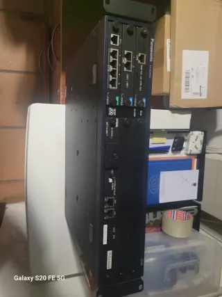 Centralita Telefónica Híbrida Panasonic KX-NCP500