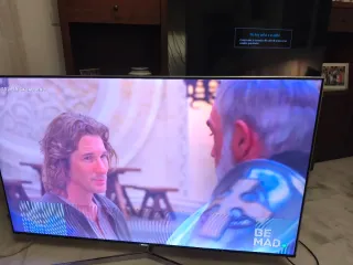 Televisor Samsung LED 4K 55 pulgadas con defecto