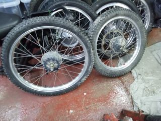 Ruedas Akront Derbi RD2 Completas