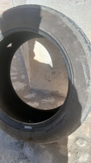 Neumático 225/50 ZR17 98W