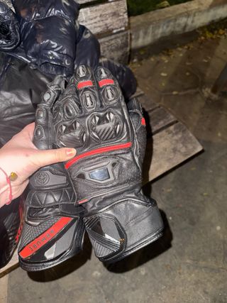 Casco Moto LS2 Negro/Rojo con guantes incluidos