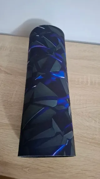 Alfombrilla Gaming XL Negra y Morada 88 cm