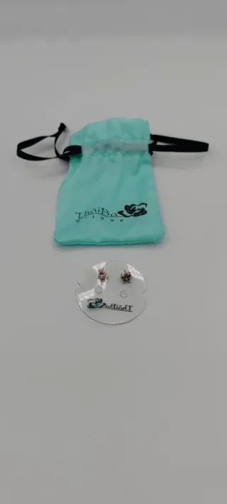 Pendientes de estrella plateado