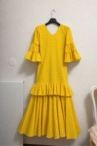 Traje Flamenca Amarillo Lunares