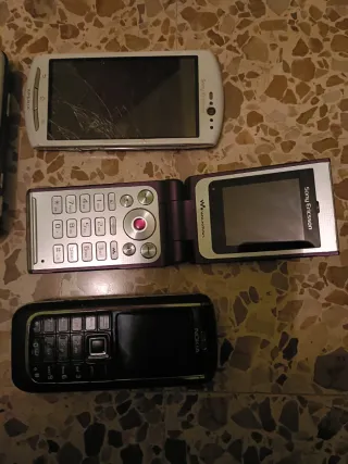 Lote 7, Móviles Huawei, Nokia, Sony Ericsson.
