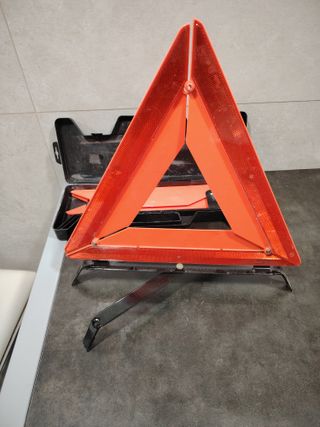 Triángulos de emergencia para coche