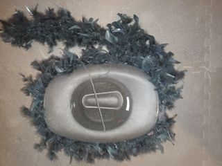 cappello carnevale nero con boa