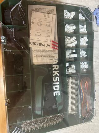 Crimpadora con accesorios Parkside