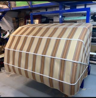 TOLDOS Y PERSIANAS A MEDIDA FABRICAMOS INSTALAMOS