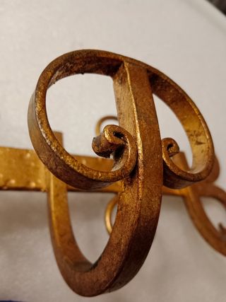 Perchero colgador pared dorado  rústico forja