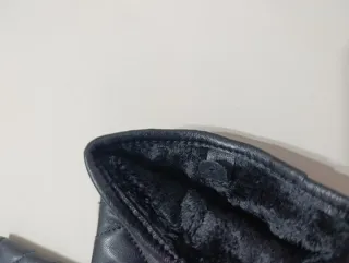 Guantes de cuero negros Gucci