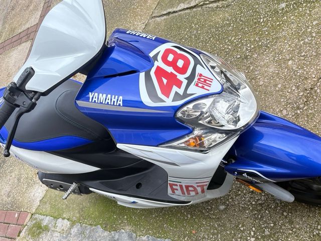 Yamaha Jog RR Jorge Lorenzo Edición