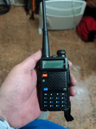 BaoFeng UV-5R Walkie Talkie