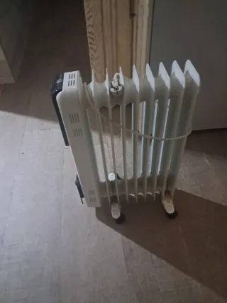 Estufa Eléctrica Klarstein Blanca pequeña