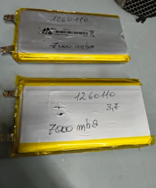 2 Batteria 3.7V 7000mAh 1260110