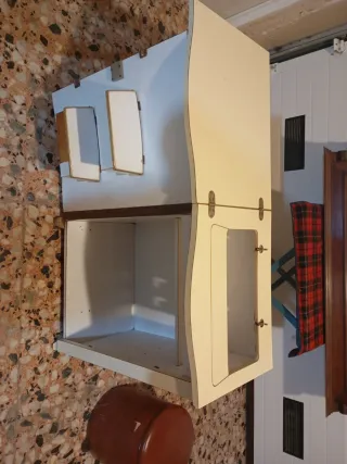 Mueble tocador vintage con cajones