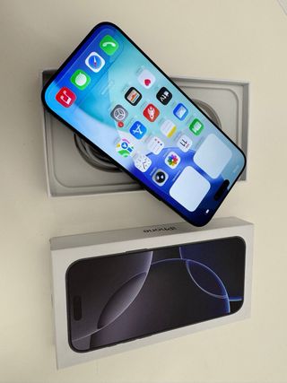 iPhone 16 Pro Max 256GB Negro