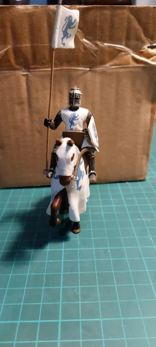 Figuras Caballeros Medievales