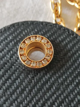 Borsetta Valentino Garavani Nera con Catena Oro