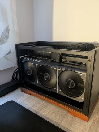 PC Gaming Mini-ITX 5070 7800x3d