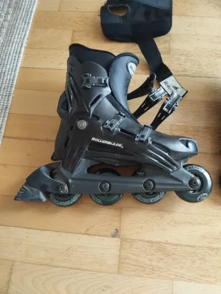 Patines con bolsa de transporte y protecciones