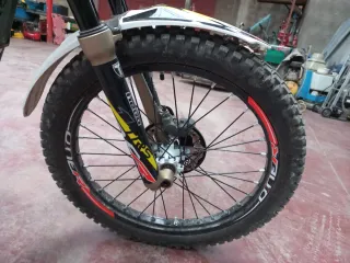 Moto de Trial TRS
