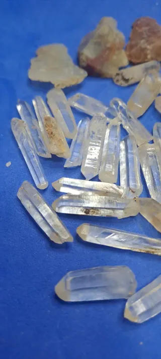 5#Lote de silex y cuarzos