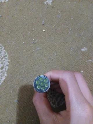 Linterna azul pequeña