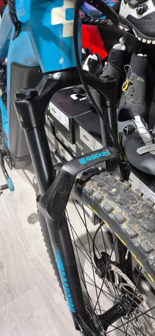 CUBE STEREO HYBRID 120 PRO T/M