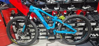 CUBE STEREO HYBRID 120 PRO T/M