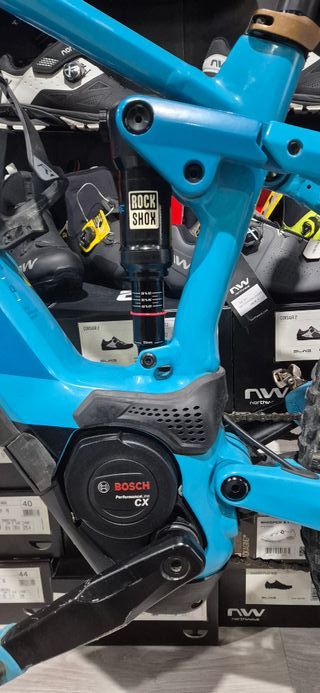 CUBE STEREO HYBRID 120 PRO T/M