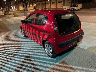 Peugeot 107 2010 (C)