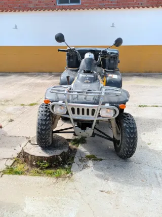 Polaris Trail Boss 330 Quad