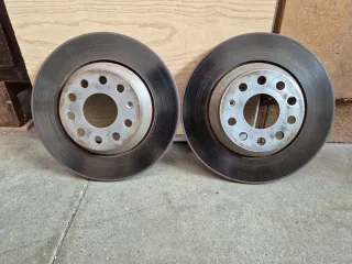 Dischi freno autoventilati Golf 7.5GTI BREMBO