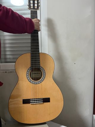 Guitarra Admira Pack Alba