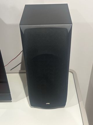 Cadena JVC: Radio, 2 Cassettes y 3 CDs