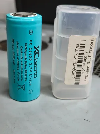 Batteria Ricaricabile Li-Ion 26650 8000mAh