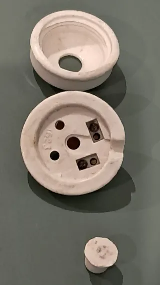 Timbre de cerámica antiguo