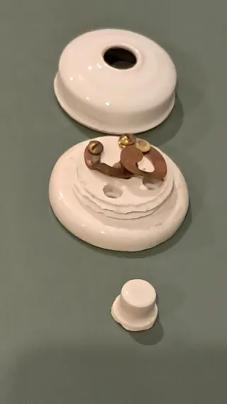 Timbre de cerámica antiguo