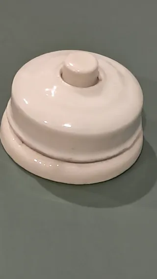 Timbre de cerámica antiguo