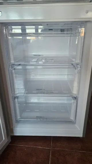 Nevera/Frigorífico Combi BECKEN