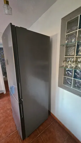 Nevera/Frigorífico Combi BECKEN