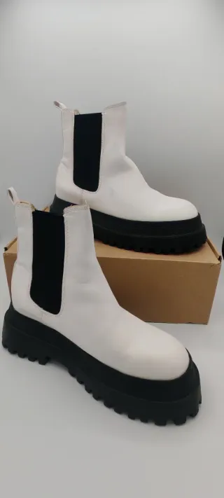 Botines blancos plataforma talla 40