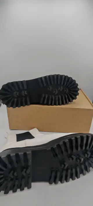 Botines blancos plataforma talla 40