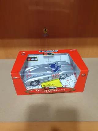 Bburago Mercedes Benz 300 SLR M.M Bburago 1/18