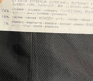 Chaleco negro.Zara. Talla M