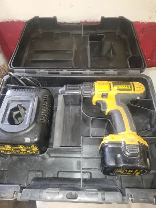 Taladro Inalambrico Dewalt